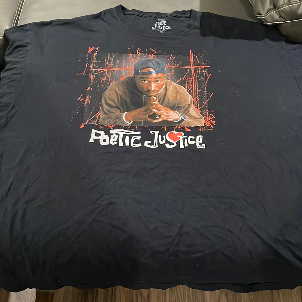 T shirt